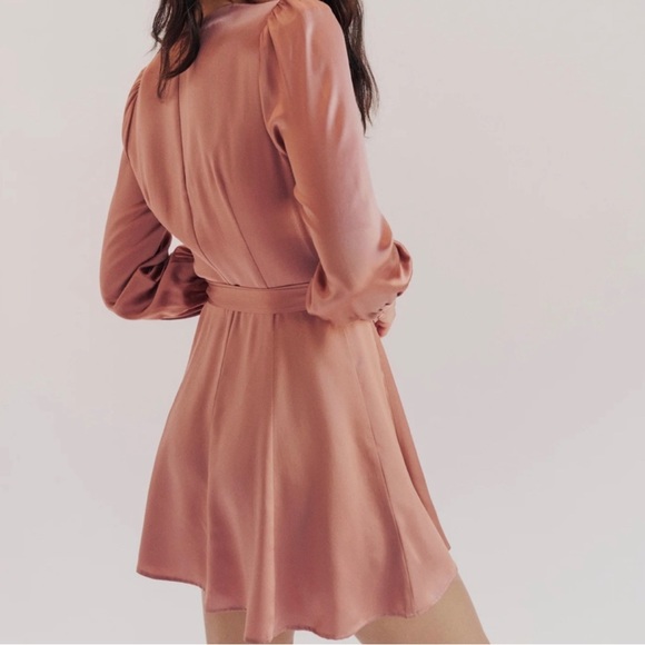 Reformation Chrisley Silk Long Sleeve Wrap Dress in Praline Size M - Picture 2 of 8